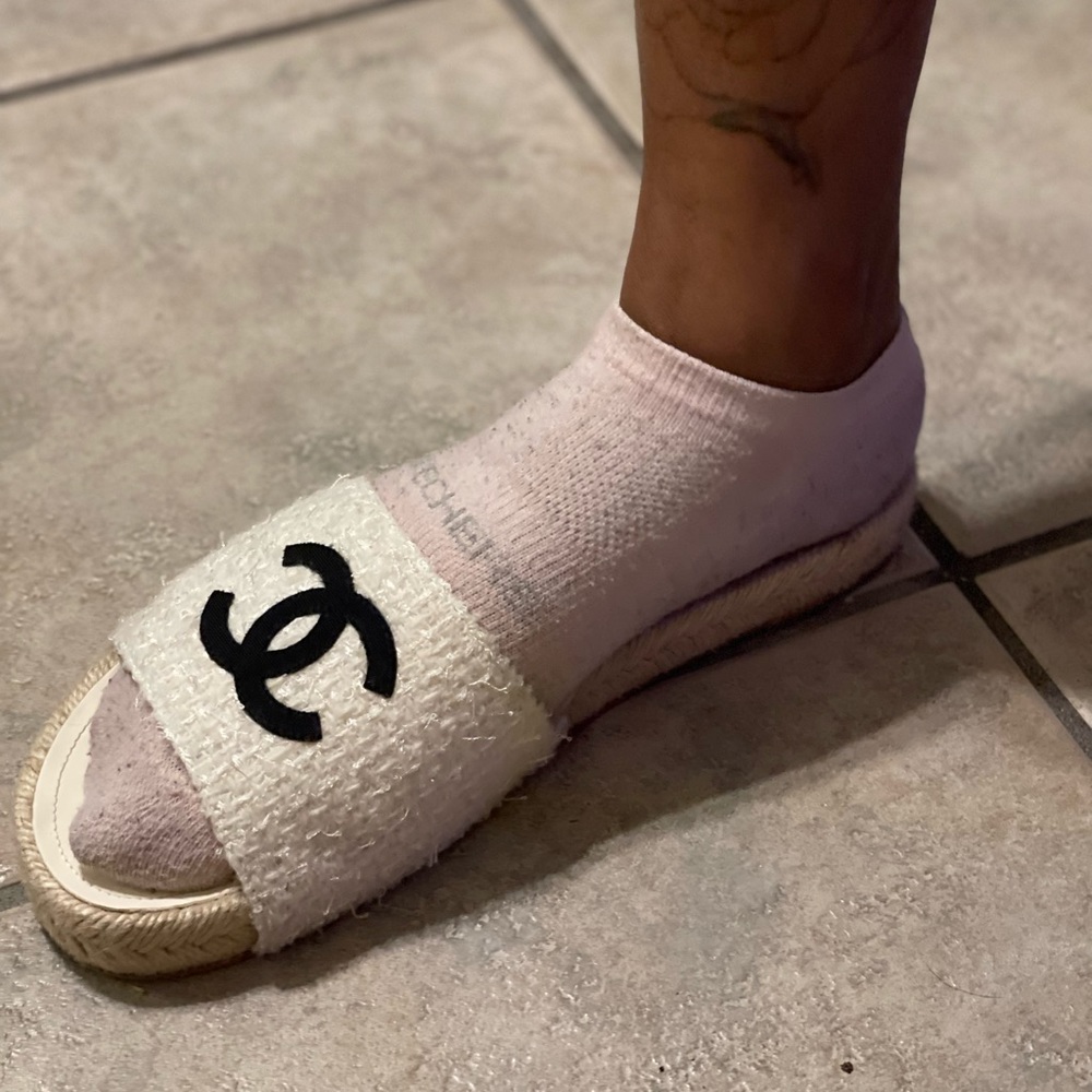 Chanel Espadrilles blk/ white - Picture 6 of 6